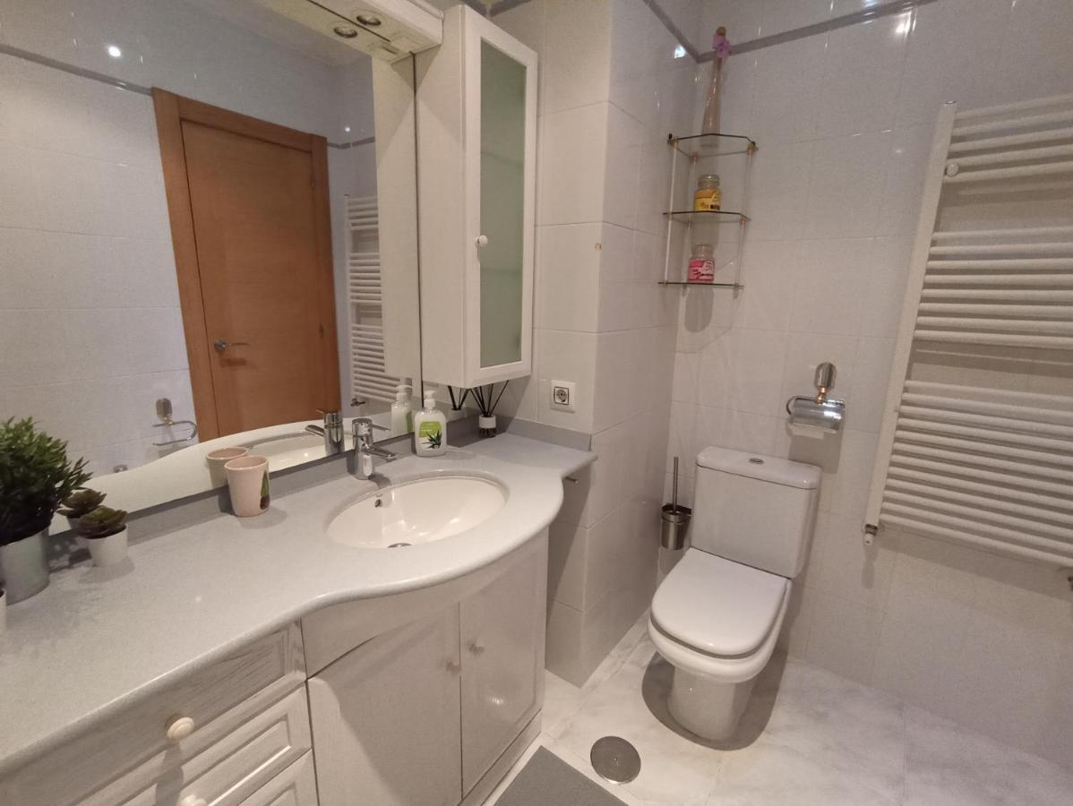 Apartamento De 120M2 Al Lado De Cabarceno Saron Exterior foto