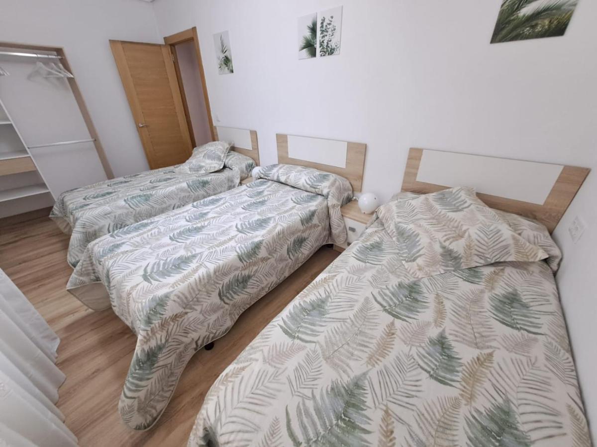Apartamento De 120M2 Al Lado De Cabarceno Saron Exterior foto